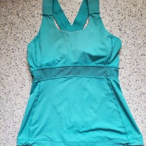 Lululemon top
